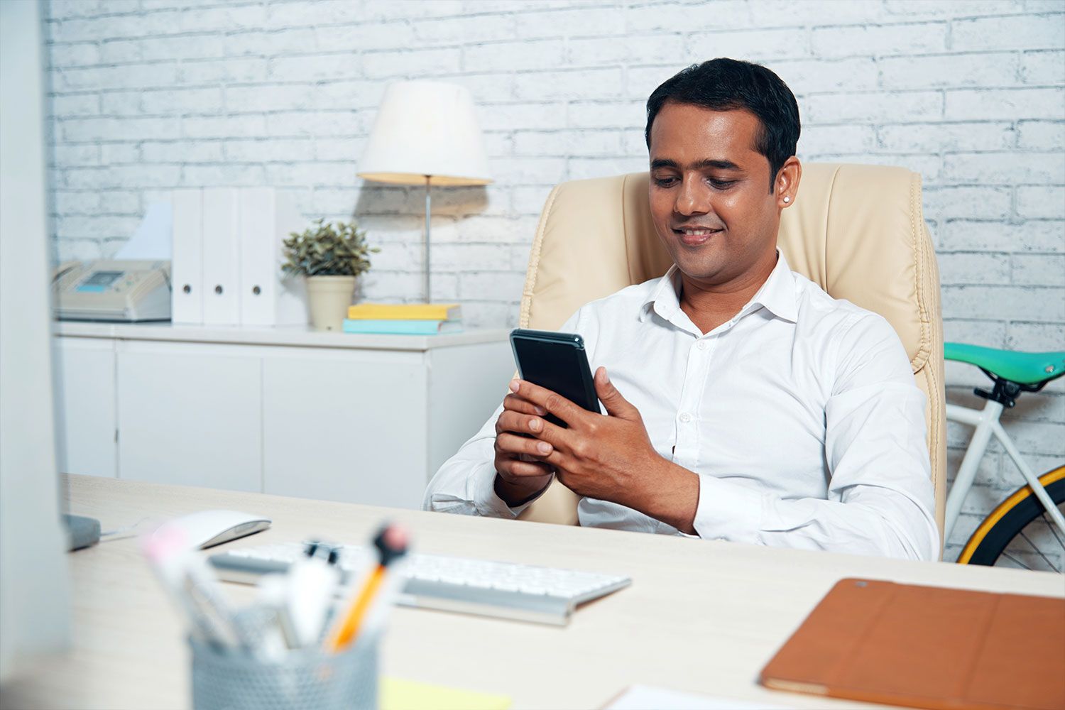 Grow Your Business with www.takvora.com